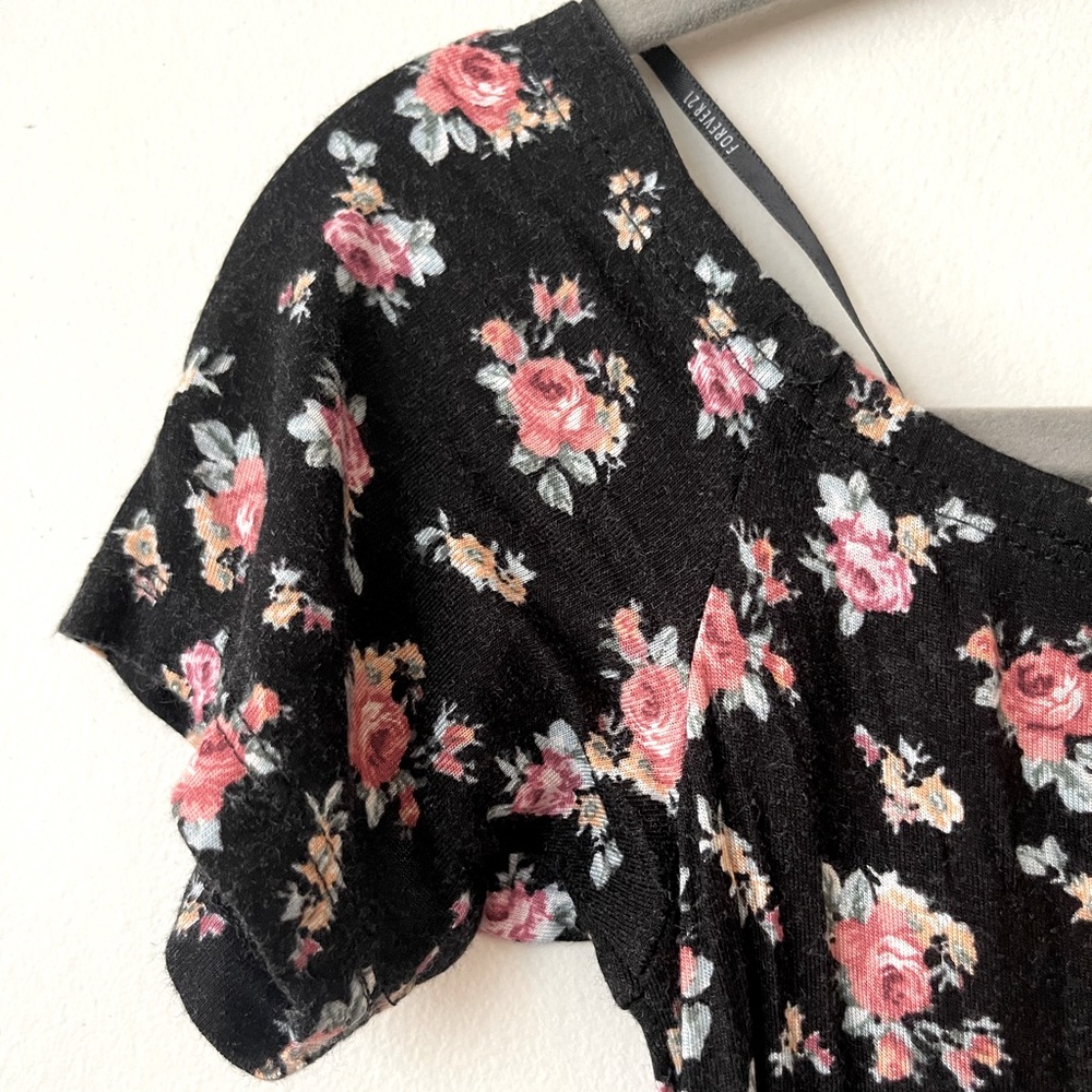 Forever 21 Floral Black Dress (Small)